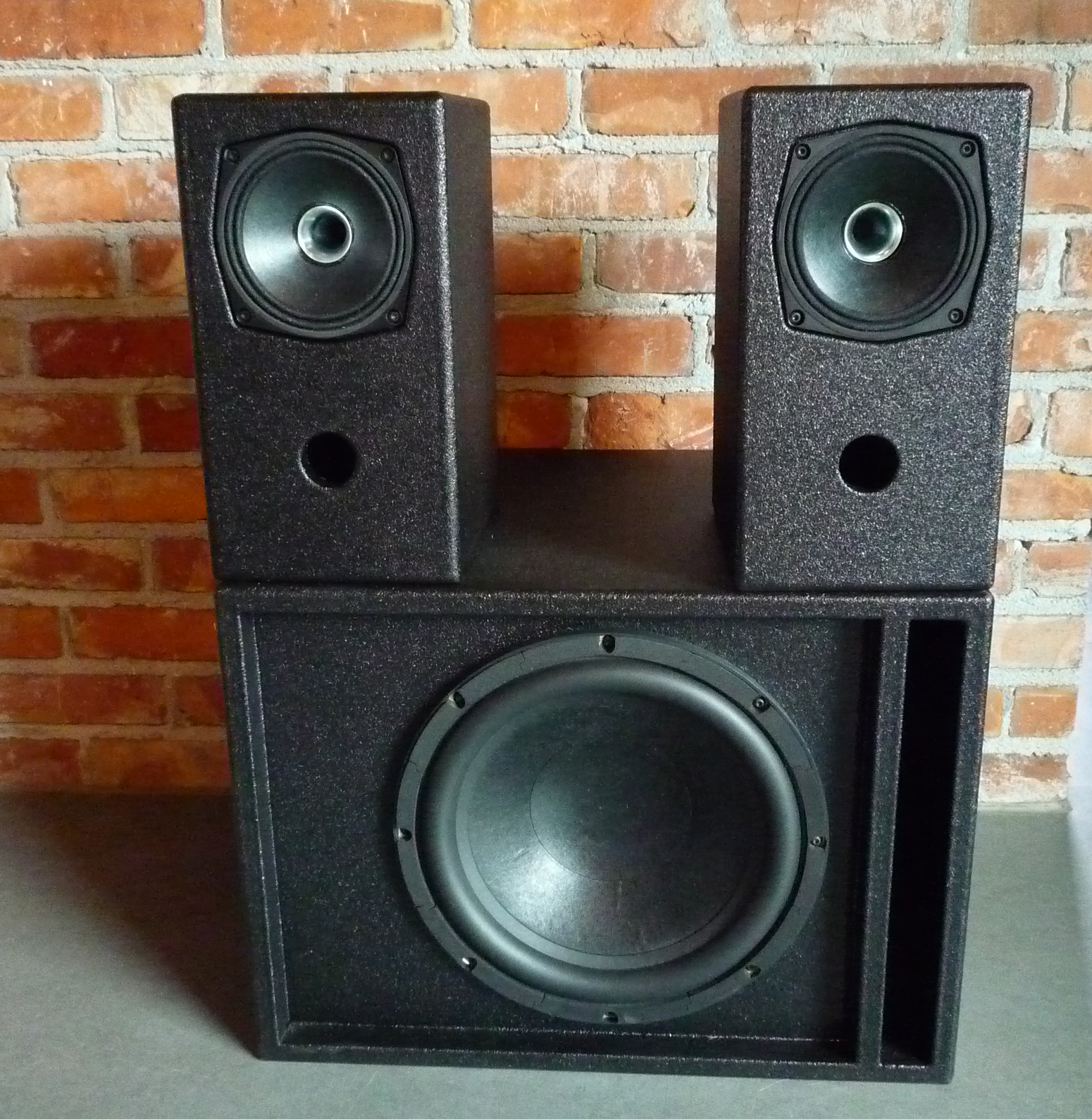 Blackbird Series Front Blackbird Series Front